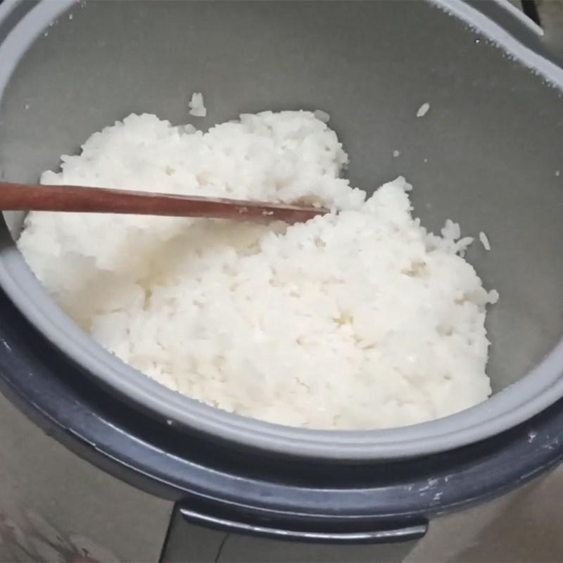 Bước 2 Vo và nấu gạo nếp Chè đậu trắng bằng nồi cơm điện và nồi áp suất