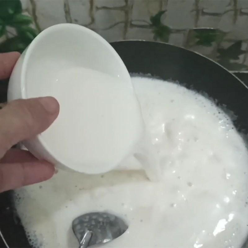 Bước 4 Làm nước cốt dừa ăn chè Chè đậu trắng bằng nồi cơm điện và nồi áp suất