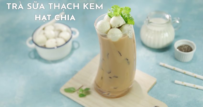 5 Cách làm trà sữa thạch kem hạt chia thanh mát 05 / 2024