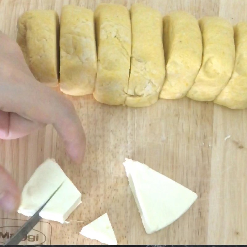 Bước 3 Tạo hình bánh yến mạch bí đỏ Bánh bí đỏ yến mạch