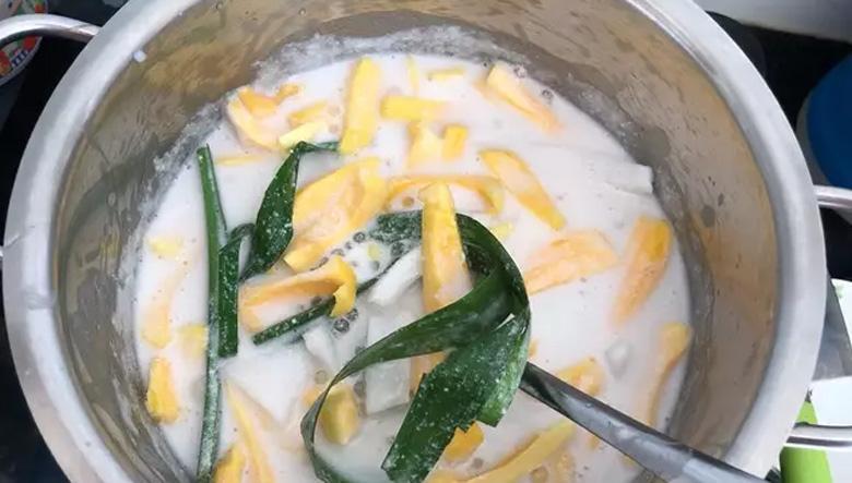 Cách nấu chè mít nước cốt dừa: Nấu chè