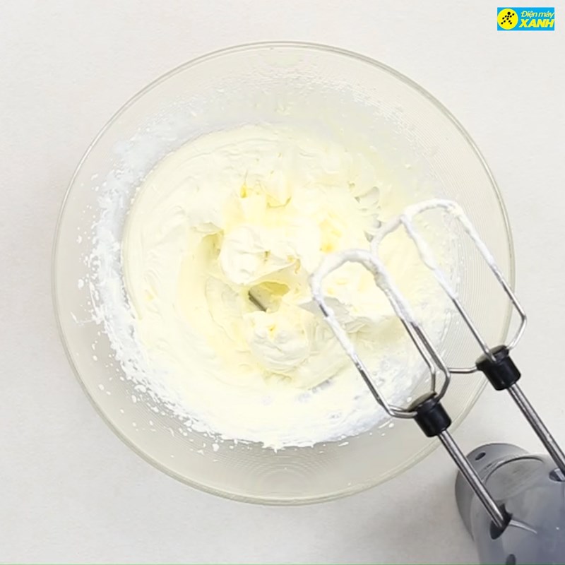Bước 3 Làm hỗn hợp kem Kem bơ