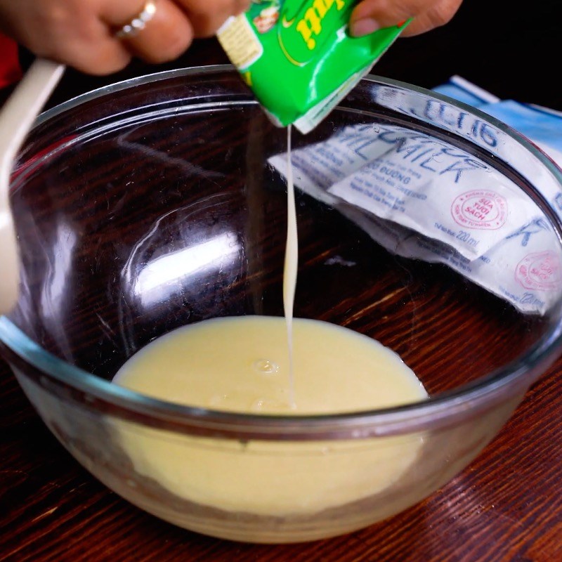 Bước 3 Làm hỗn hợp kem bơ Kem bơ bịch