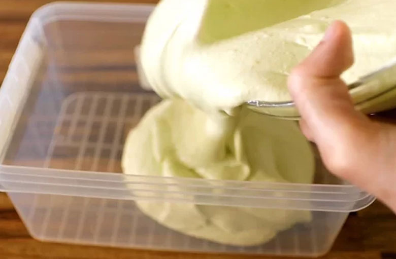 Cách làm kem bơ sầu riêng không trứng gà: bước 3