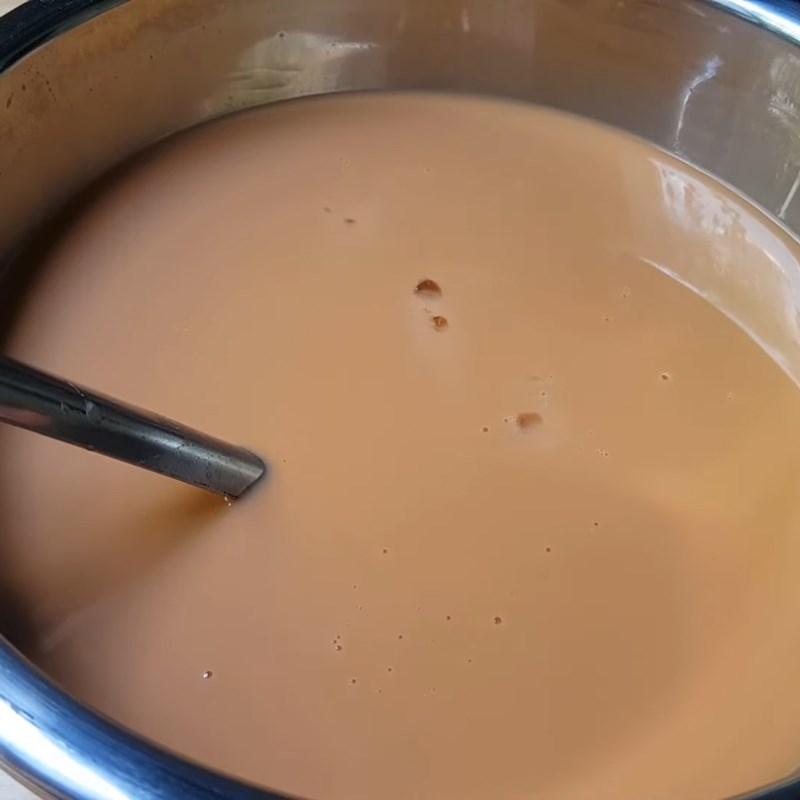 Bước 2 Pha trà sữa Trà sữa thái đỏ với bột béo