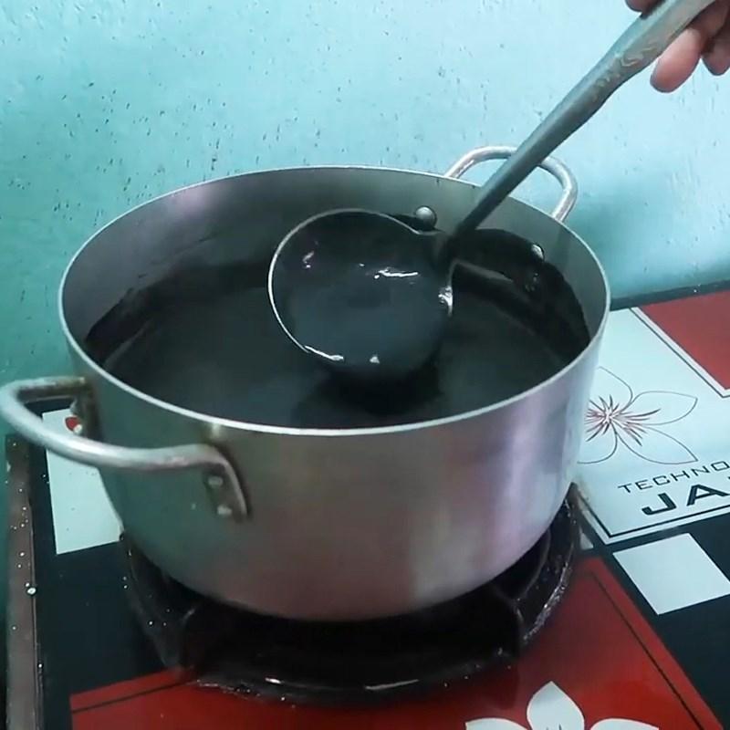 Bước 3 Nấu chè Chè mè đen nước cốt dừa