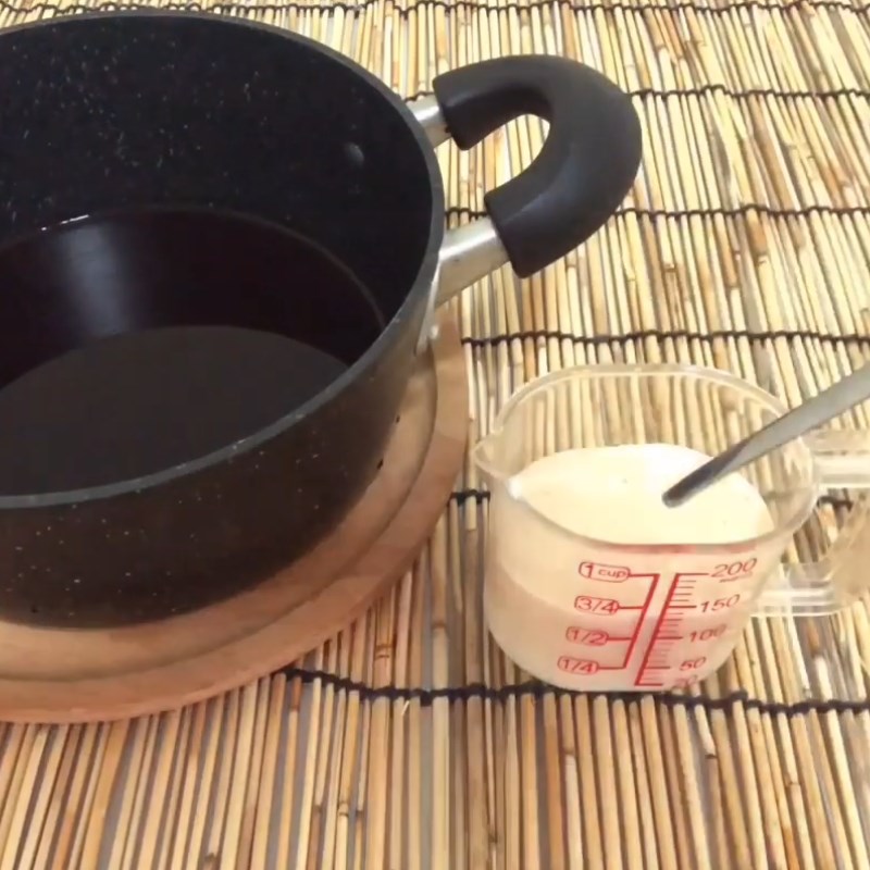 Bước 3 Nấu thạch trà sữa Thái Thạch trà sữa Thái thạch cà phê