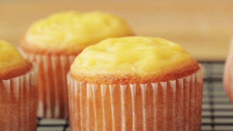 Hướng dẫn cách làm bánh bông lan cupcake Đài Loan Custard chuẩn vị nhà hàng 05 / 2024