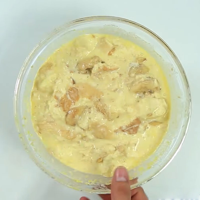 Bước 3 Trộn lếu láo ăn ý pudding Bánh pudding chuối vì thế nồi cơm trắng điện