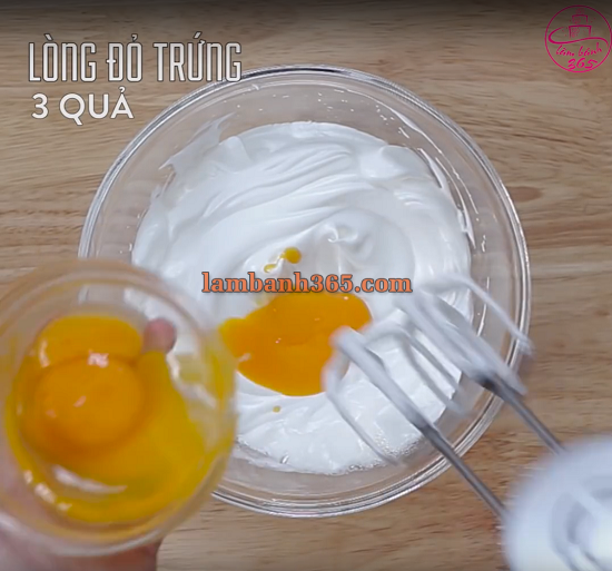 cách thực hiện bánh pudding chuối 2