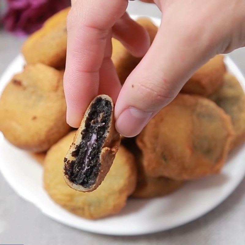 Bước 3 Thành phẩm Bánh oreo chiên