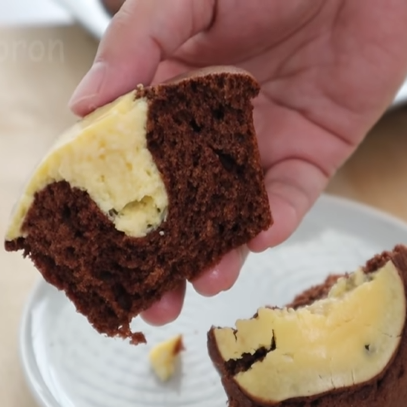 Bước 6 Thành phẩm Bánh muffin chocolate nhân phô mai
