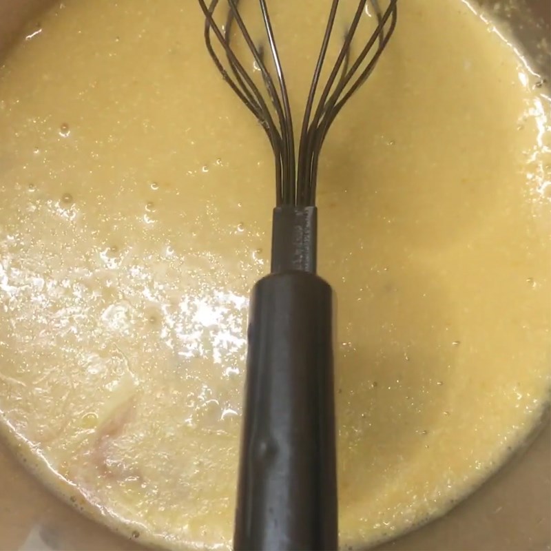 Bước 1 Trộn lếu láo hợp ý lòng đỏ hỏn trứng Bánh bông lan hộp sữa chua tự nồi rán ko dầu bông mềm