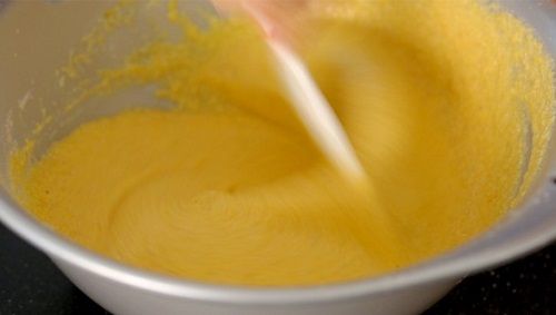 cách làm bánh quy ngô vàng 3 cách làm bánh quy ngô vàng Cách làm bánh quy ngô vàng cực dinh dưỡng thơm ngon cach lam banh quy ngo vang cuc dinh duong thom ngon 3