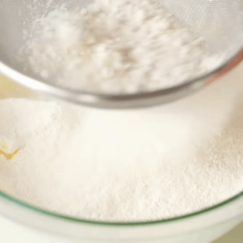 Bước 3 Trộn bột bánh Bánh bông lan Đài Loan Castella kem phô mai tan chảy