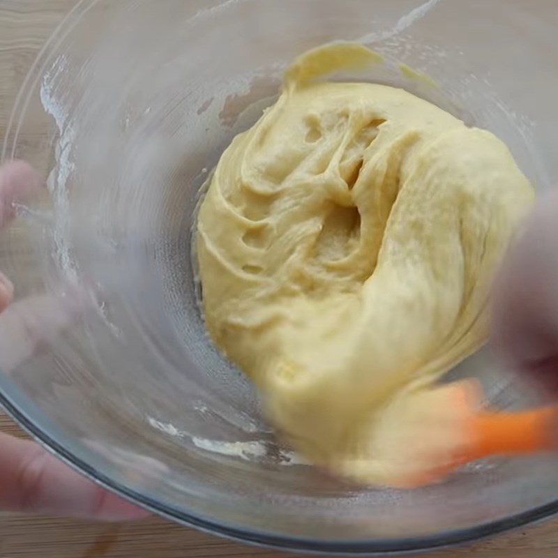 Bước 1 Trộn bột bánh Bánh bông lan sữa hấp