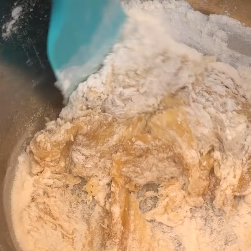 Bước 3 Trộn bột tiến hành vỏ bánh Bánh trung thu nhân thập cẩm chay