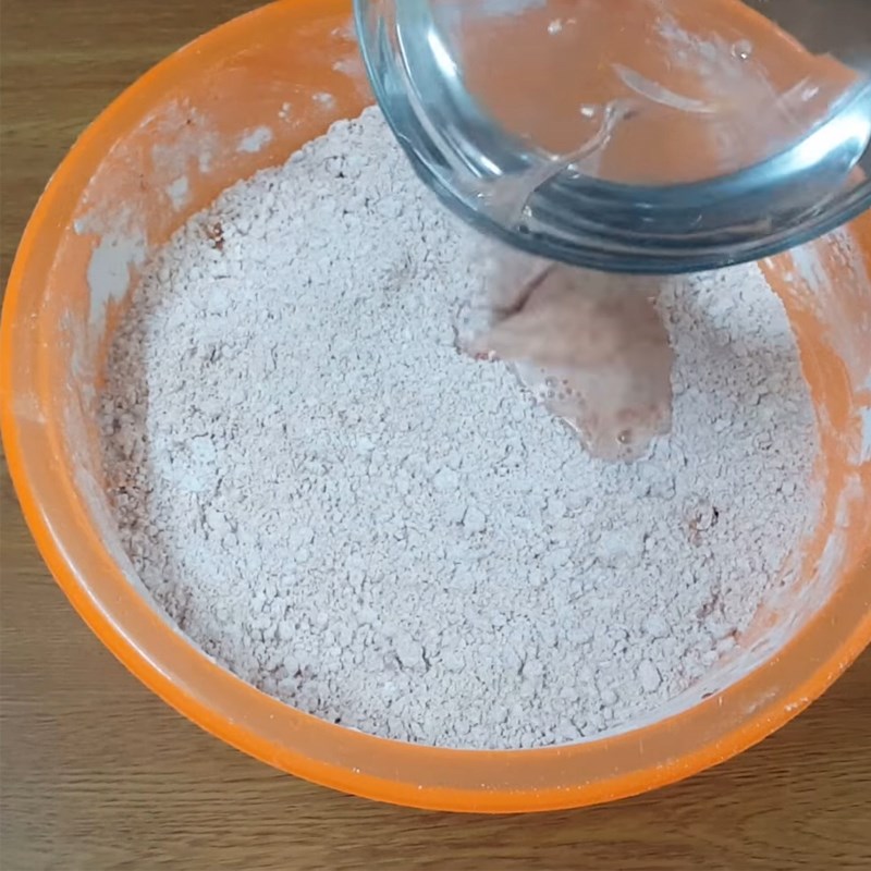 Bước 2 Trộn bột bánh Bánh gấc đậu xanh