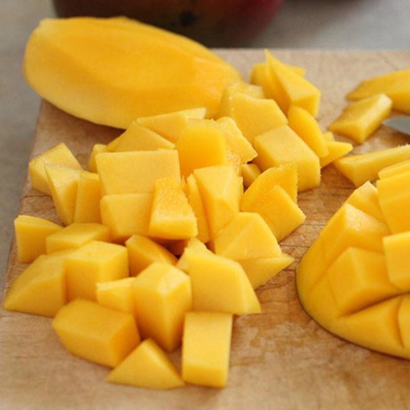 Bước 1 Sơ chế nguyên liệu Mango chutney - chutney xoài