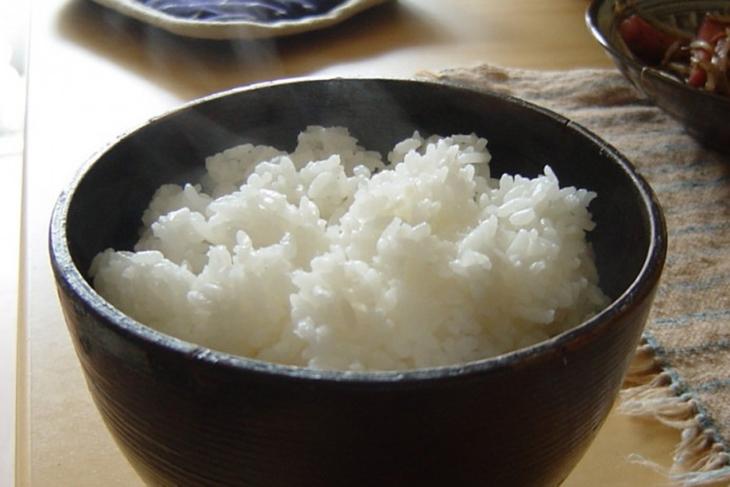 Bước 2 Nấu cơm Cơm nắm Nhật Bản (Onigiri)
