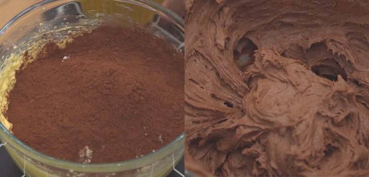Bước 2 Trộn bột Bánh socola nhân kẹo dẻo
