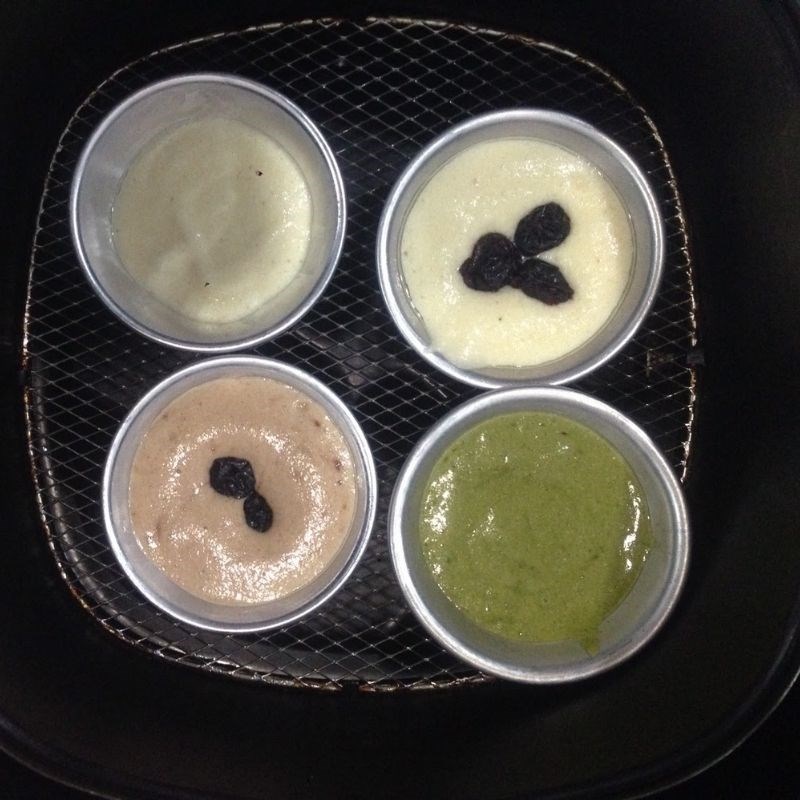 Bước 3 Nướng bánh Bánh bông lan mini 3 vị bằng nồi chiên không dầu