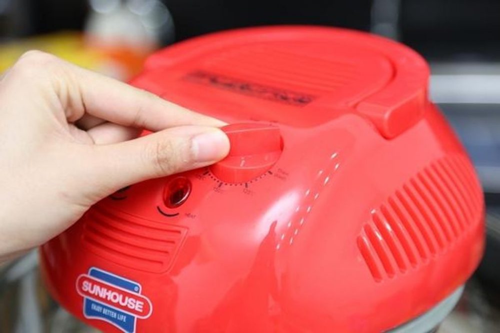 Cách làm bắp rang đậu phộng caramen bằng lò nướng thủy tinh