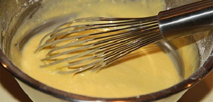 Bước 1 Pha bột Bánh tàn ong nước cốt dừa