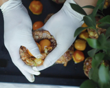 BÁNH TRUNG THU THẬP CẨM GÀ QUAY | BY ERIC'S HOME bước làm 16 hình