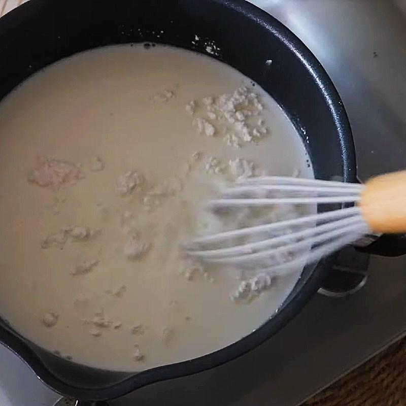 Bước 1 Nấu hỗn hợp sữa Bánh sữa tươi chiên bằng bột khoai tây