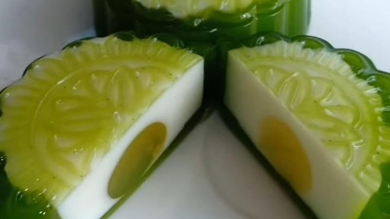 Hướng dẫn cách làm bánh Trung Thu rau câu trà xanh chuẩn vị nhà hàng 07 / 2025