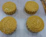 Bánh trung thu nướng nhân cốm dừa bước làm 4 hình