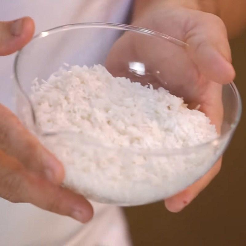 Bước 1 Xay hỗn hợp bột gạo Bánh khoái tép Thanh Hóa
