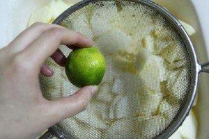 Cách thực hiện bánh táo vụn thơm phức hấp dẫn-4