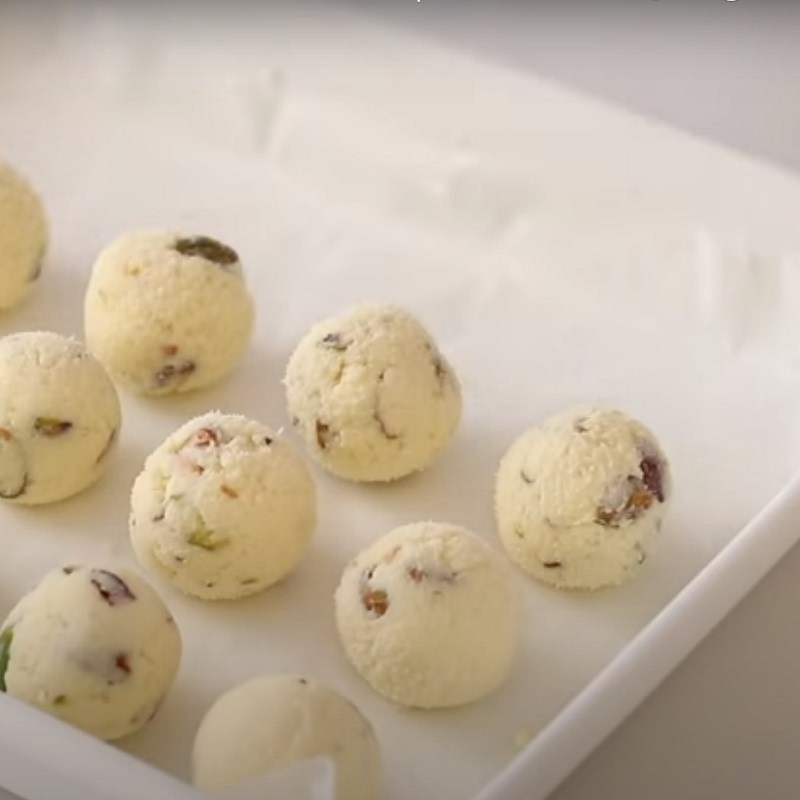 Cách làm truffle kem phô mai hạt dẻ cười đơn giản, béo thơm, hấp dẫn - Hình 12