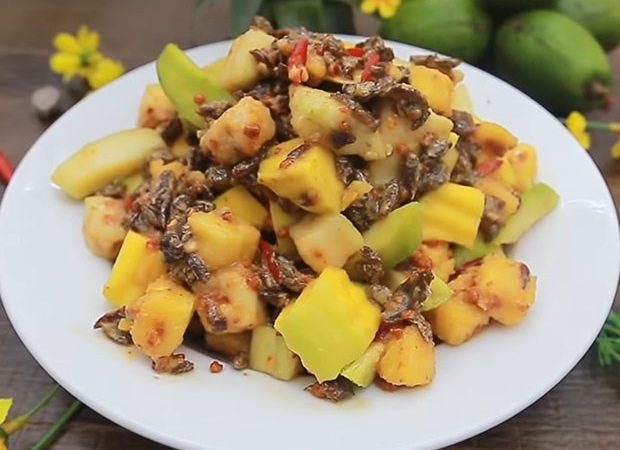 Hướng dẫn cách làm trái cây lắc xí muội và khô bò ngon ngất ngây chỉ trong 30 phút 07 / 2025
