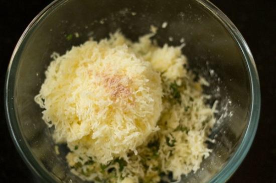 Cách làm bánh khoai tây phô mai viên thơm ngon 3