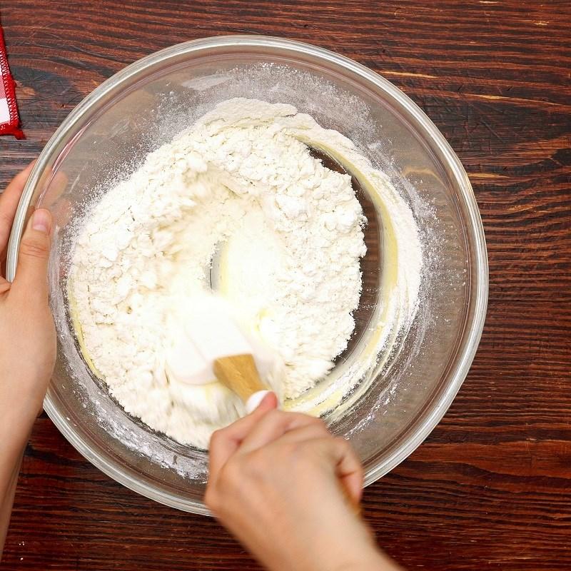 Bước 3 Trộn bột bánh Bánh snowball cookies