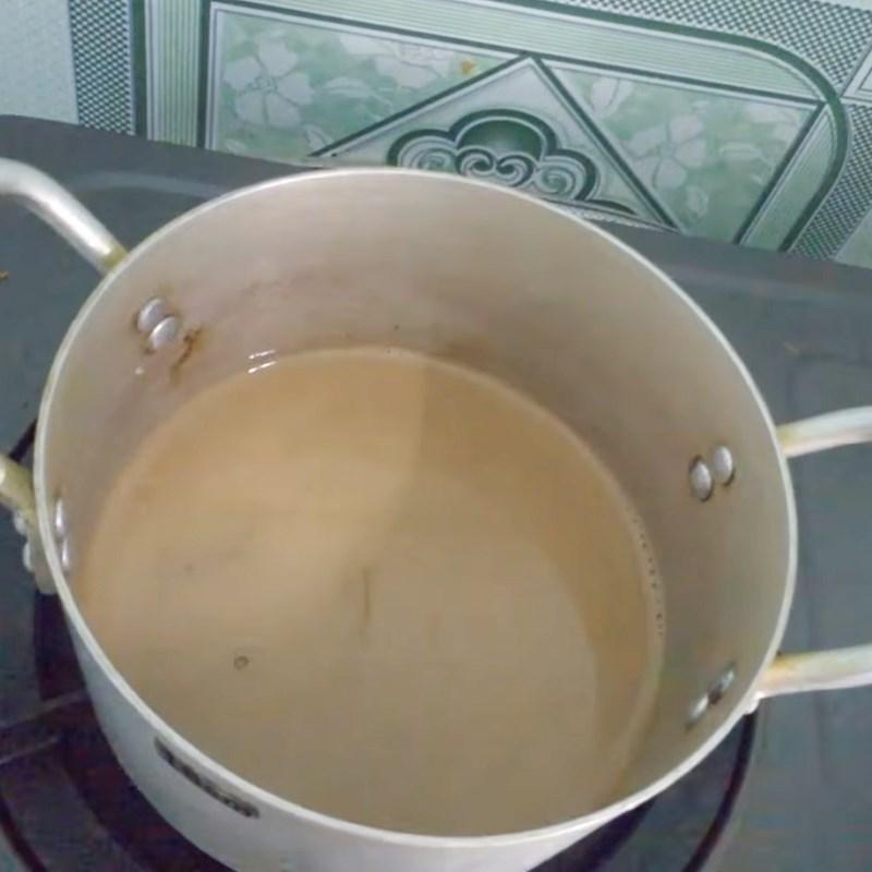 Bước 2 Trộn bột bánh Làm bánh bông lan cà phê bằng nồi cơm điện