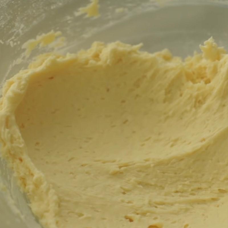 Bước 3 Trộn bột thô Bánh kem túng bấn ngô hình túng bấn ngô